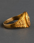side view 18k gold signet ring 